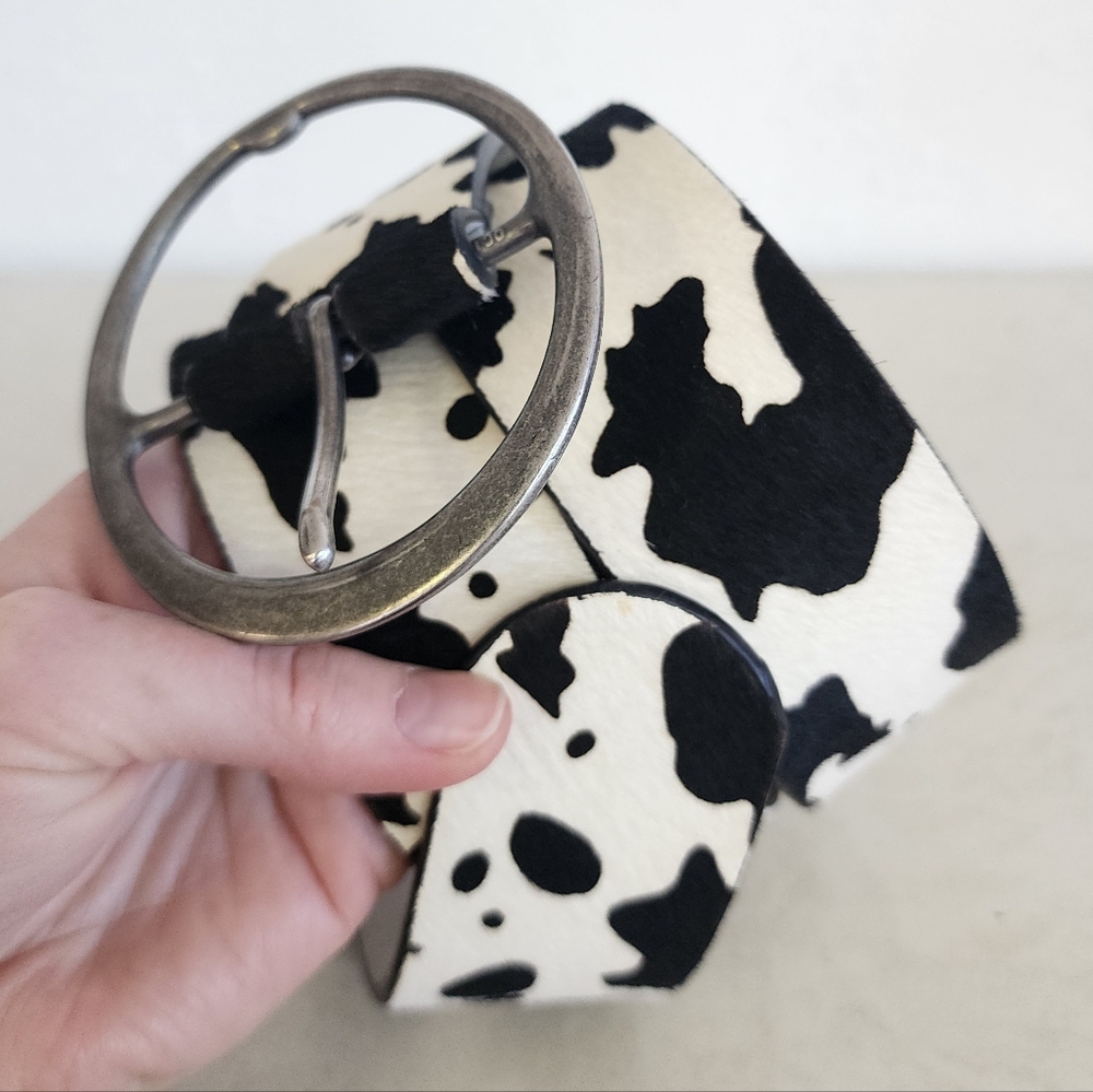 Western Genuine Cow Print Leather Belt with Round Silver Buckle NWOT - Picture 3 of 5